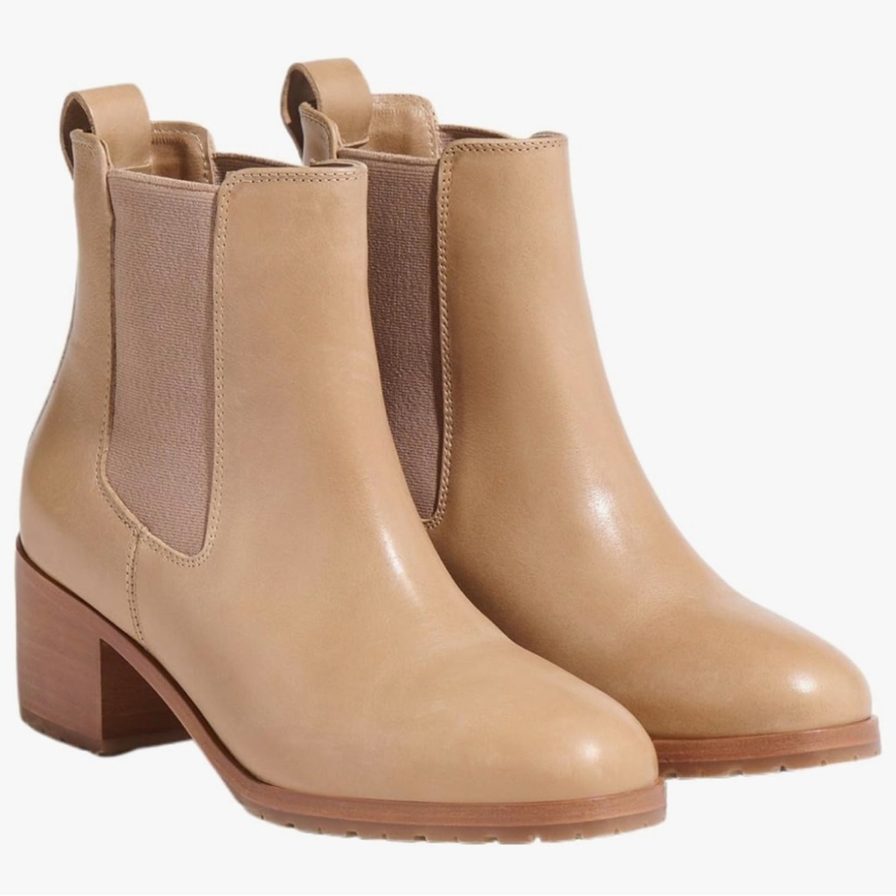 Nisolo Ana Go-To Heeled Chelsea boot, Almond | us 7
Excellent Used Condition